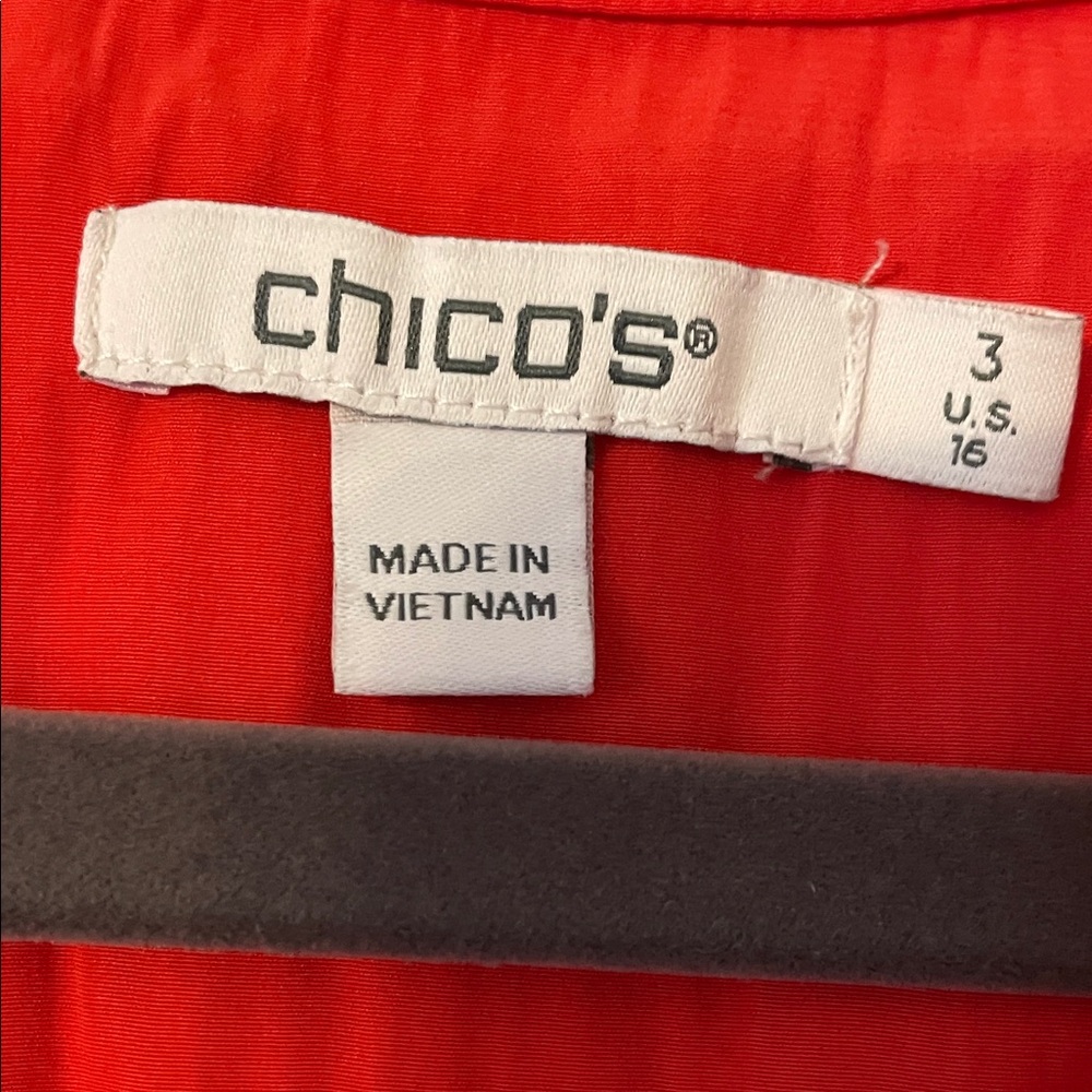 Chico's Vibrant Red Blouse Size 3 - Picture 3 of 5